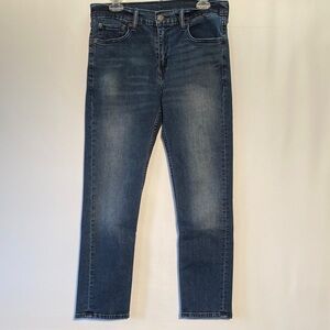 Levi's Men's Slim Straight Jeans in Medium Wash Blue